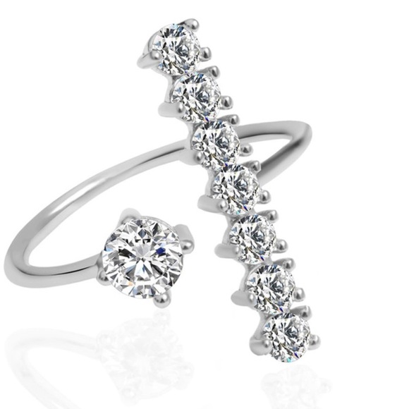 🆕 EMMA Adjustable Crystal Ring - Picture 5 of 8